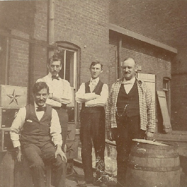 241 Main Street, Coshocton Ohio